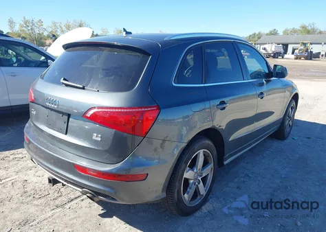 2012 Audi Q5 3.2 Premium Plus z USA, uszkodzony, nr VIN WA1DKAFP5CA125624